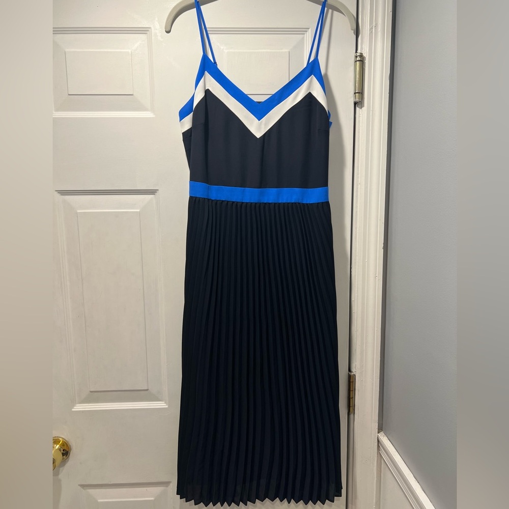 Banana Republic Pleated Midi Dress